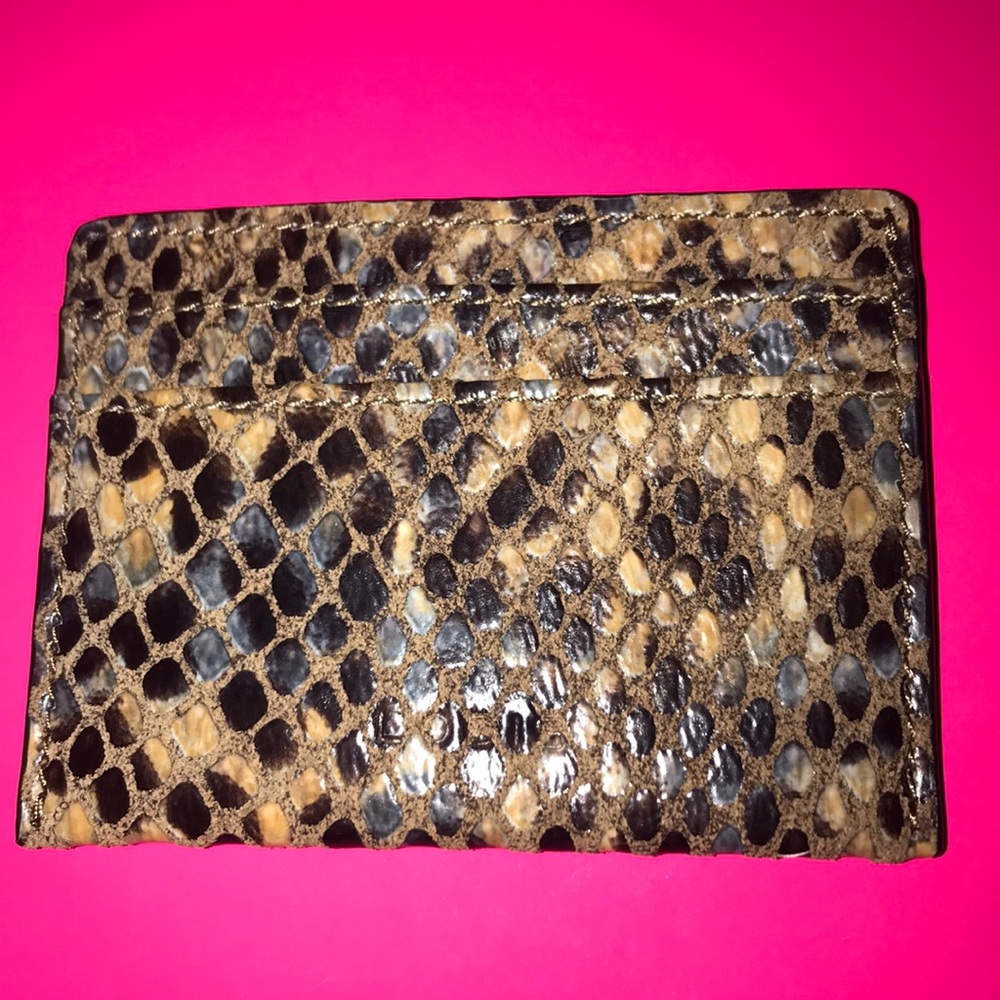 CREDIT CARD HOLDER!!